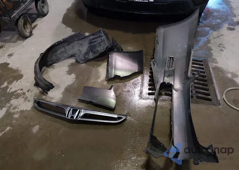 2006 Honda Accord 3.0 Ex z USA, uszkodzony, nr VIN 1HGCM66536A052170